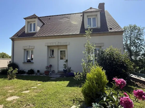 Maison de charme | Grand jardin arboré | Grandrû