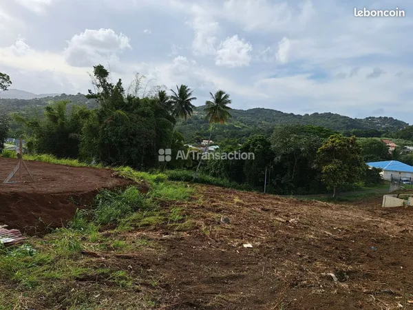 Ducos terrain proche toutes commodites