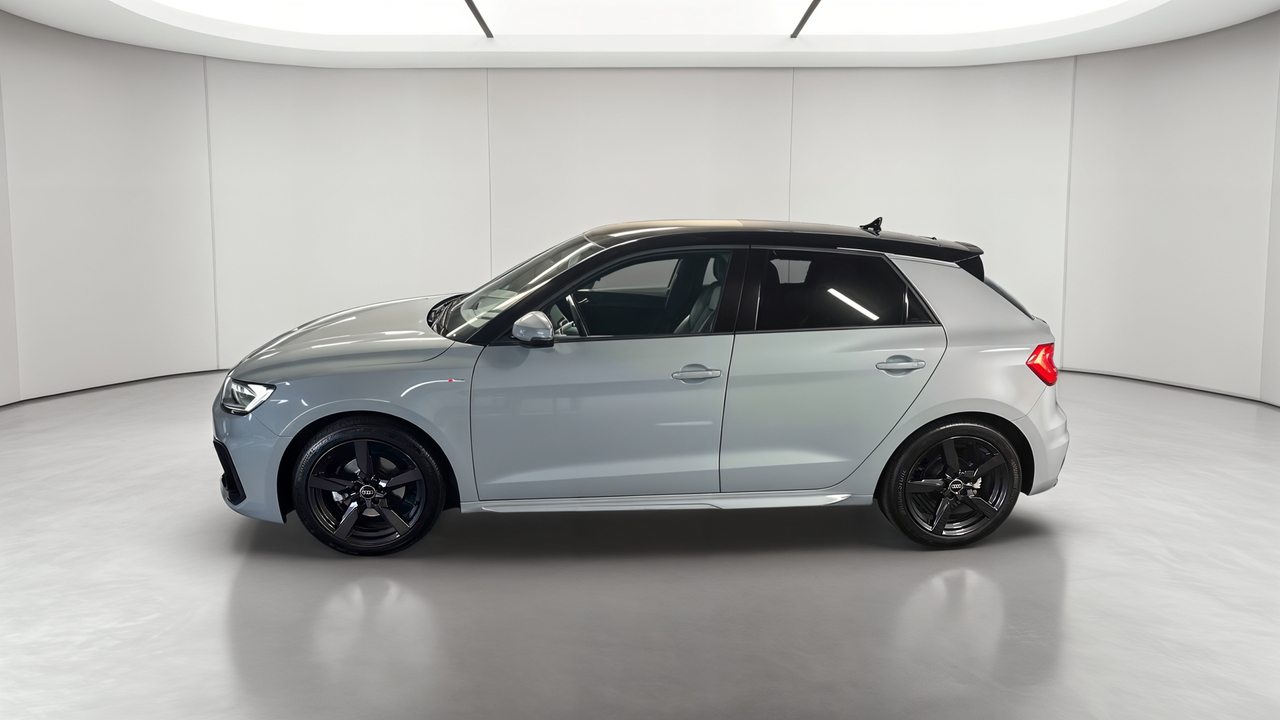 Audi A1 Sportback 30 TFSI 116 ch S tronic 7 — photo 2