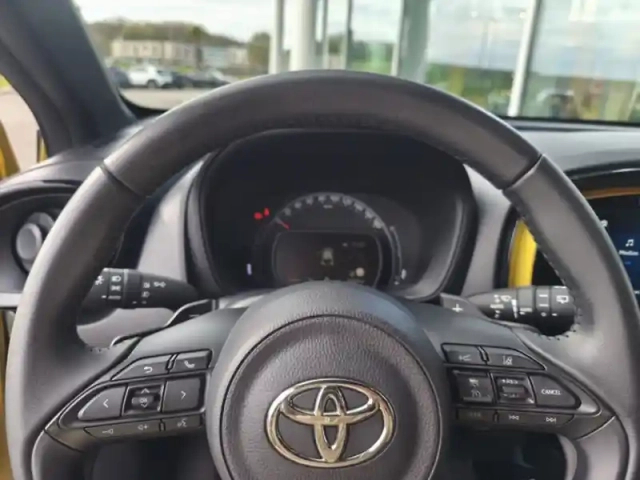 Toyota Aygo 1.0 vvt-i 72 collection — photo 19
