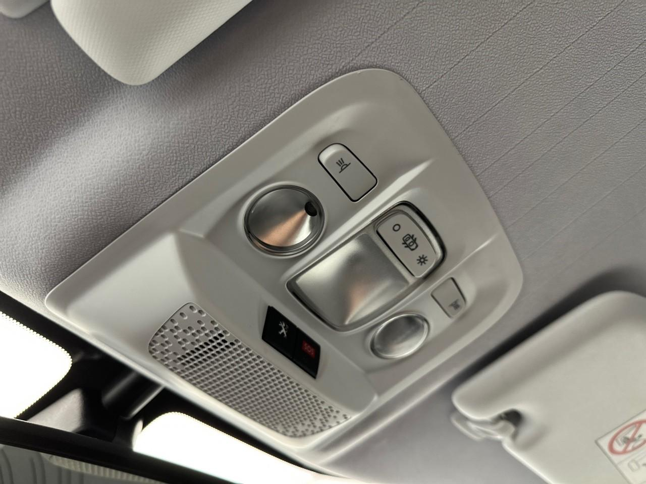 Peugeot 2008 puretech 130ch s&s bvm6 gt line — photo 29