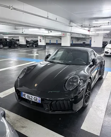 Parking 13 m²