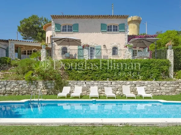 CANNES - Villa provençale avec vue mer