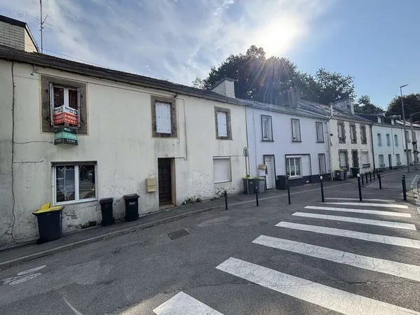 Appartement 1 pièce 100 m²