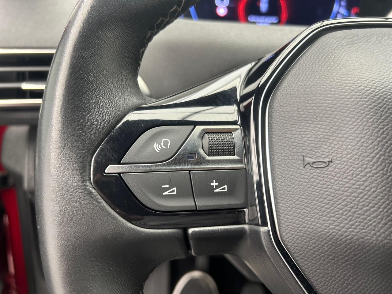 Peugeot 3008 puretech 130ch s&s bvm6 allure pack — photo 23