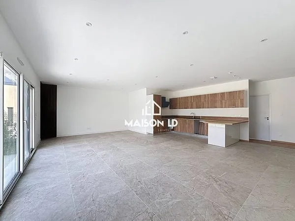 Maison de plain-pied 5 pièces 113 m²