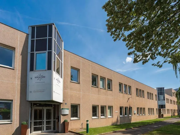 Bureaux 111 m²