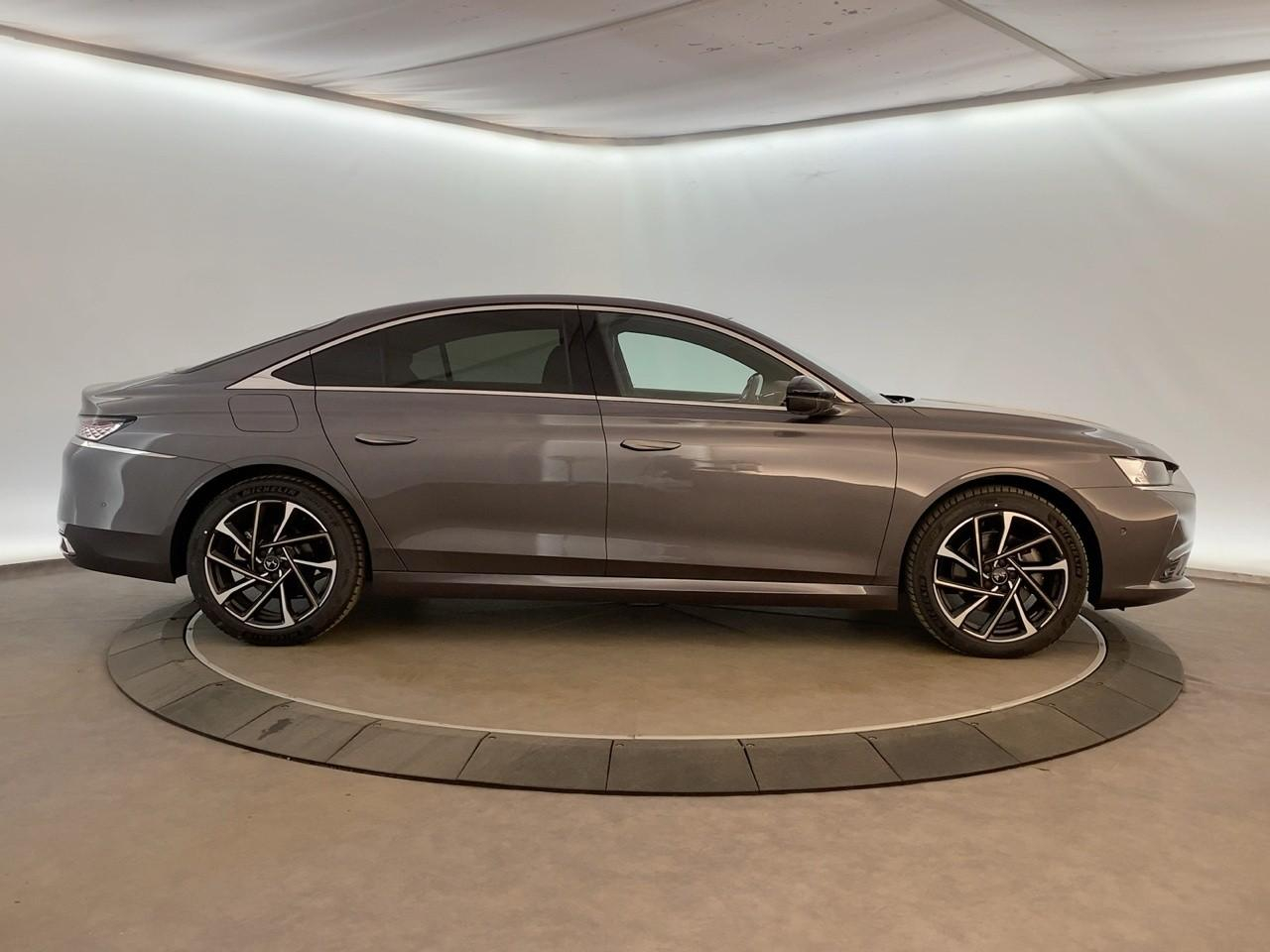 Ds Ds 9 9 hybrid e-tense 250ch rivoli+ 28g — photo 4