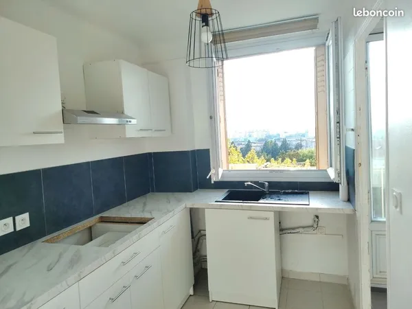 🏠 À louer - Appartement T4