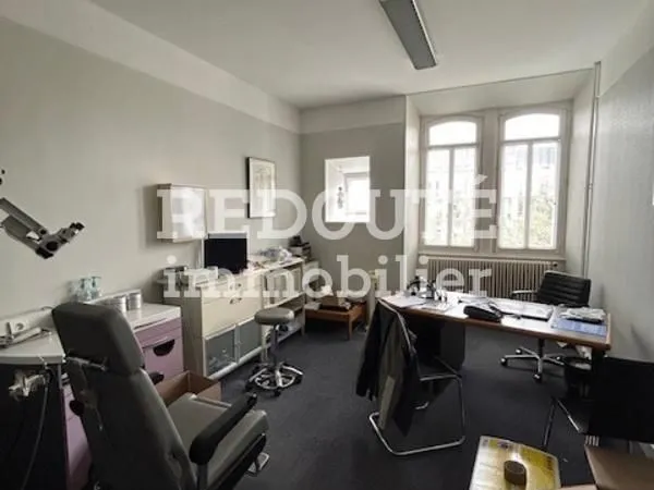 Bureaux 73 m²