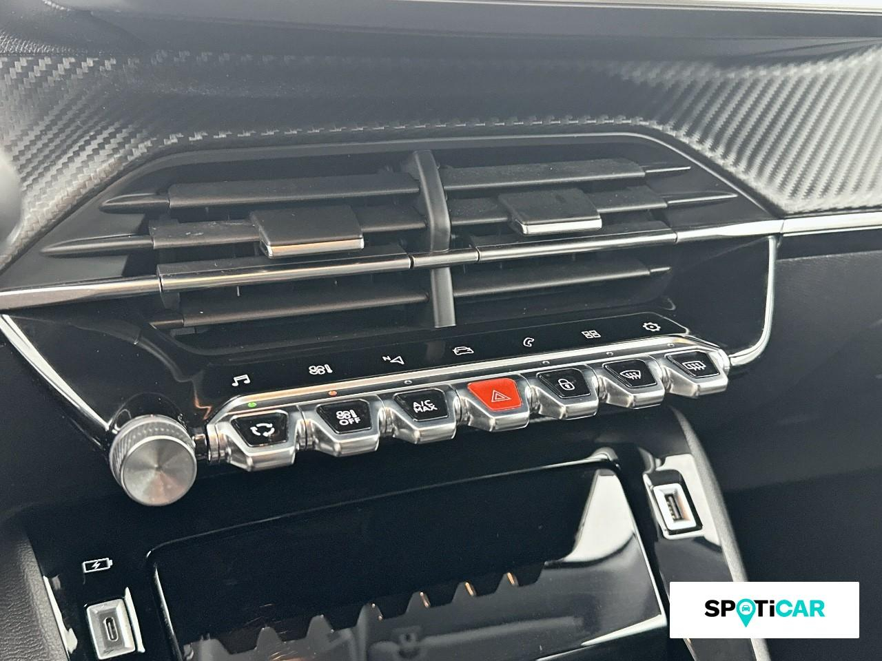 Peugeot 208 1.2 puretech 100ch s&s roadtrip — photo 15