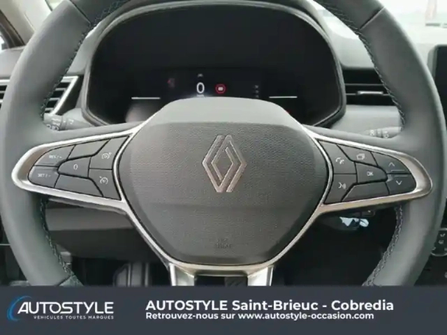 Renault Clio 1.5 dci 100ch evolution — photo 15
