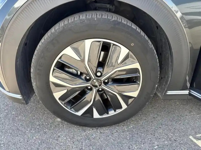Kia Ev6 229ch air active 2wd — photo 6