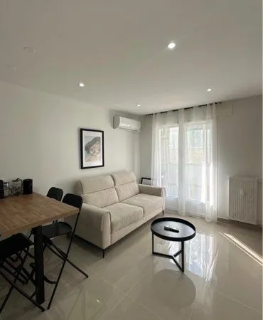 Appartement meublé 2p avenue de la Californie