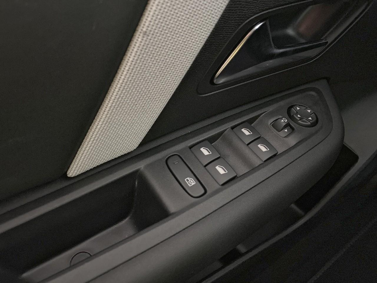 Citroën C4 hybride 145 ch e-dcs6 max — photo 20