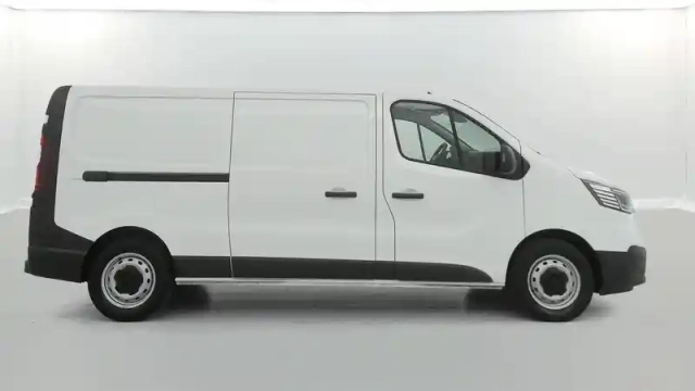 Renault Trafic pc l2h1 3t blue dci 150 — photo 40