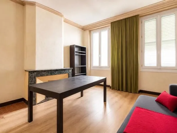Appartement de 3 pièces de 73 m² à Toulon