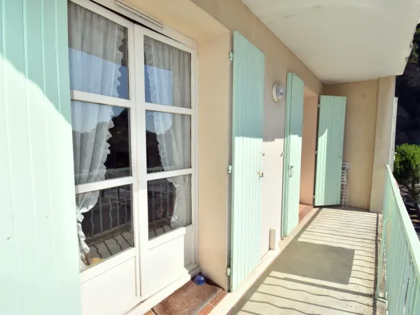 Digne-les-Bains, Appartement T2 avec cave, balcon, ascenseur et parking privatif