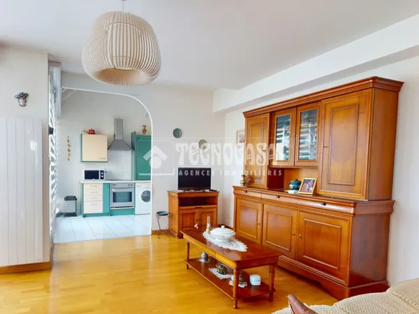 Résidence récente - 3 pièces 64 m2 avec balcon - Parking et cave