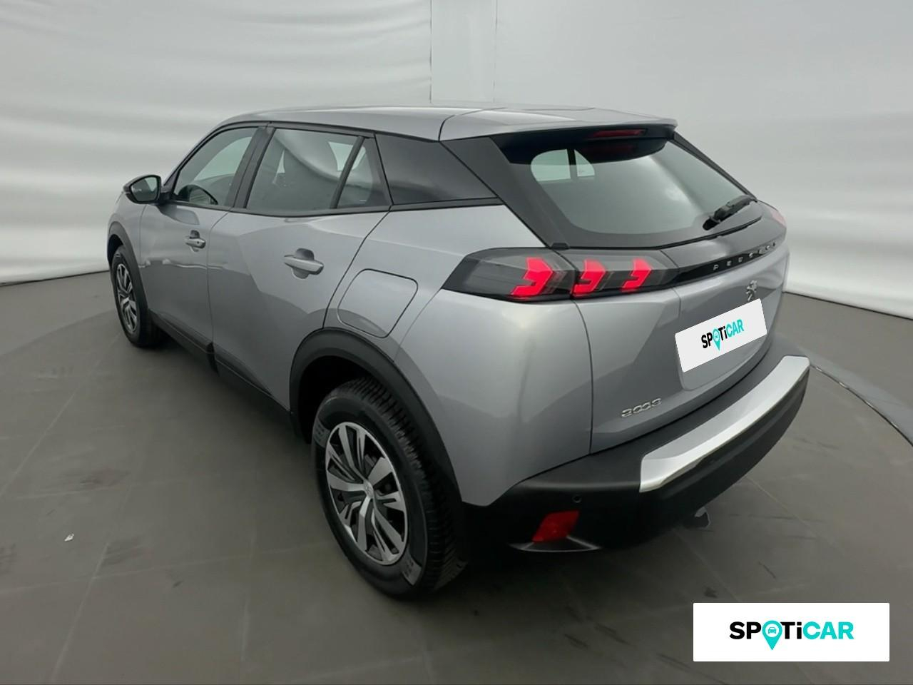 Peugeot 2008 1.2 puretech 100ch s&s active pack — photo 7