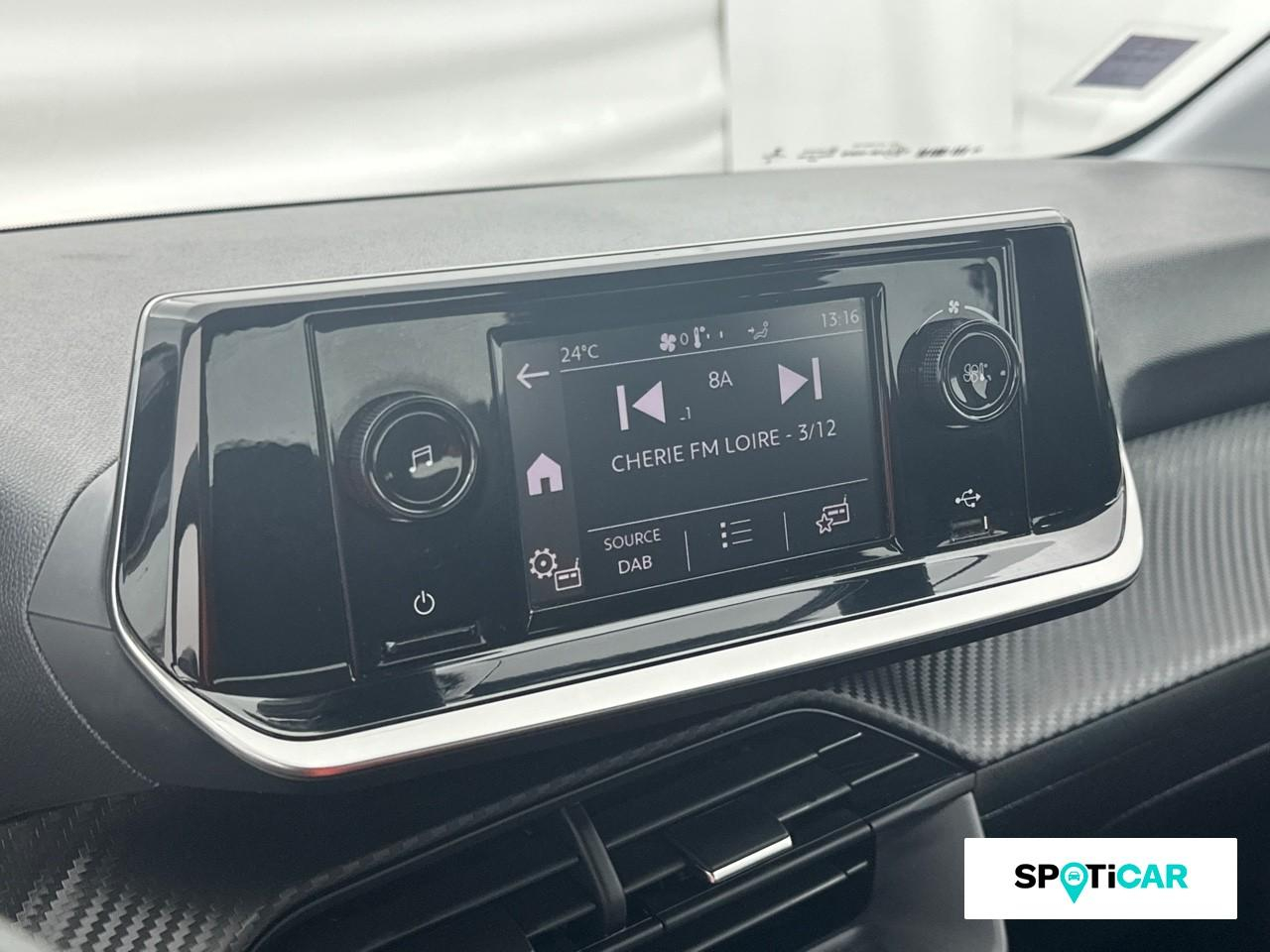 Peugeot 208 1.2 puretech 75ch s&s like 2022 — photo 13
