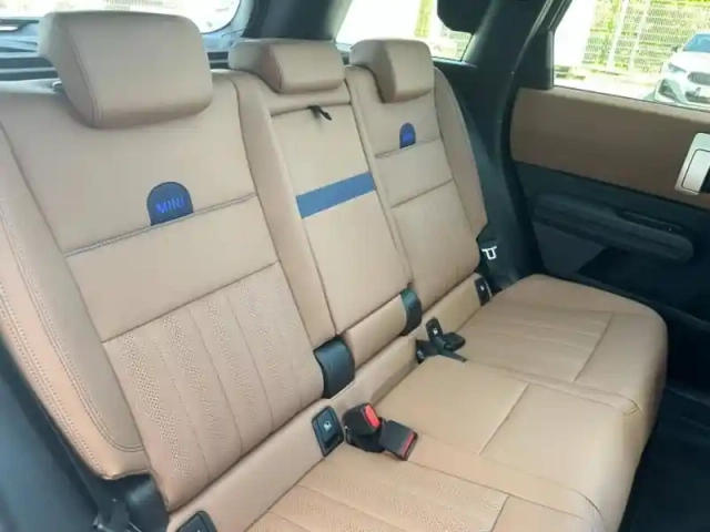 Mini Countryman se 313ch favoured all4 — photo 8