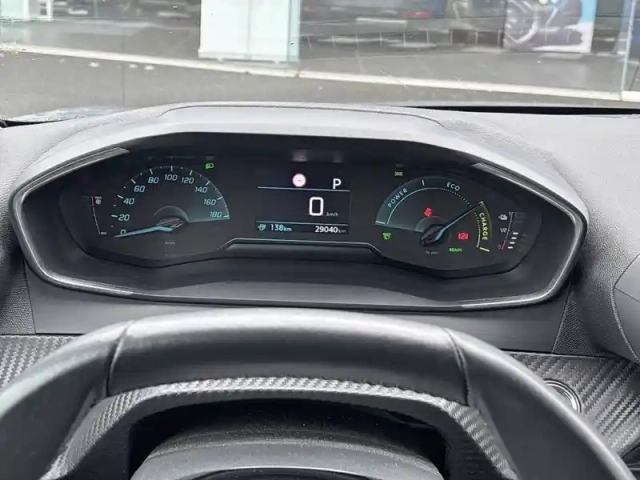 Peugeot 208 electrique 50 kwh 136ch — photo 10