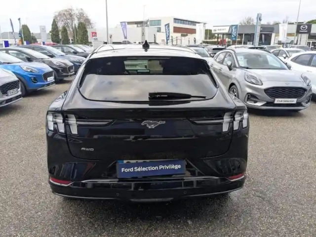 Ford Mustang mach-e 351ch extended range 99kwh awd 9cv — photo 4