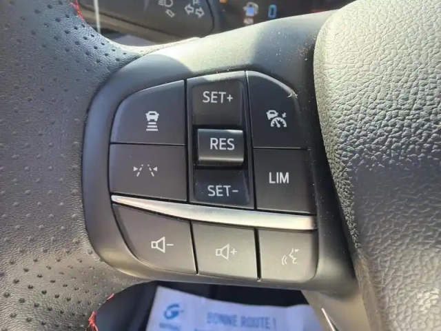 Ford Kuga 2.5 duratec 243 ch hybride rechargeable st-line x powershift — photo 15