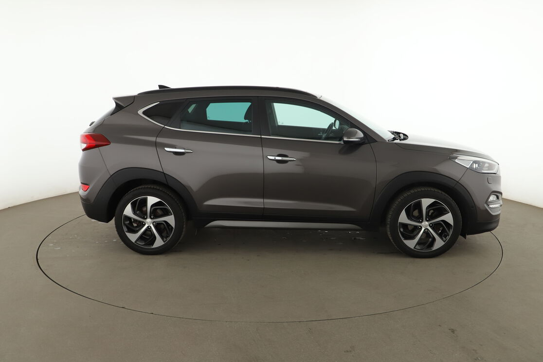 Hyundai Tucson 1.7 CRDi Executive DCT-7 — photo 6