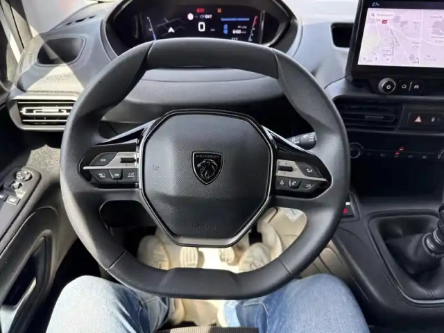 Peugeot Partner xl 950kg bluehdi 100ch s&amp;s — photo 15