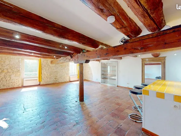 Appartement 2 pièces 100 m²
