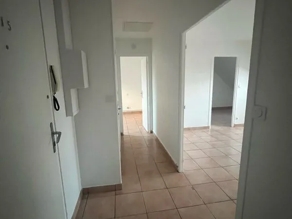 Appartement à louer à Doullens