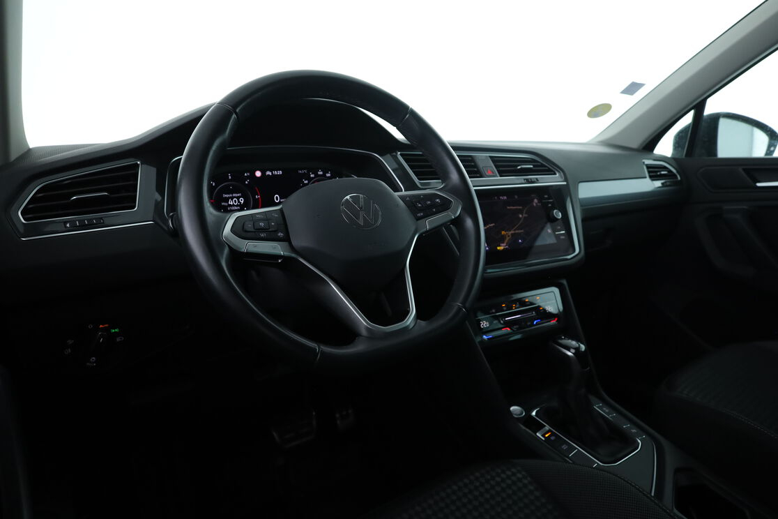 Volkswagen Tiguan 2.0 TDI Active DSG7 — photo 10