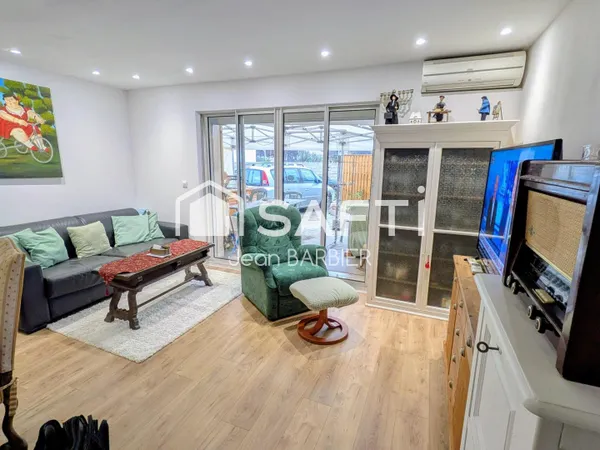 EN EXCLUSIVITE, sur le secteur de Toulon Ouest, charmante maison avec grand jardin exposée Sud Est.