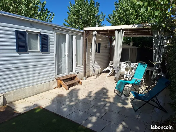 Mobil-home + parcelle a Europcamping