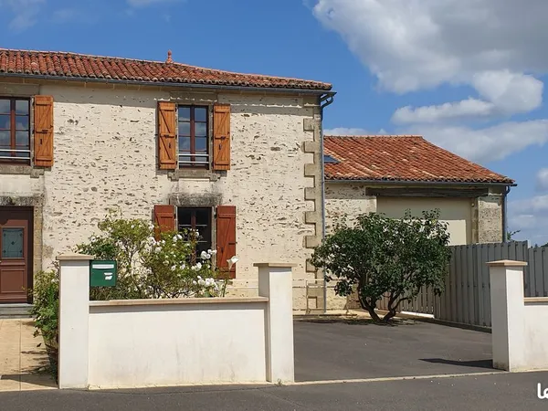 Maison à ANTIGNY