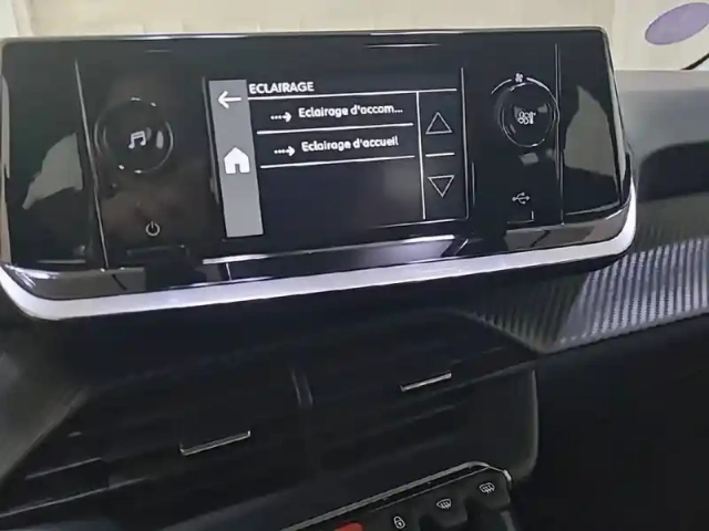 Peugeot 208 puretech 75 s&amp;s bvm5 — photo 78