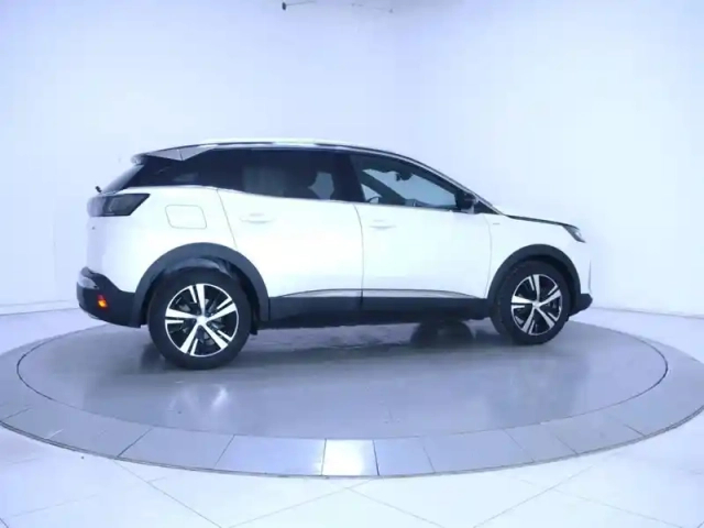 Peugeot 3008 puretech 130ch s&amp;s eat8 — photo 8