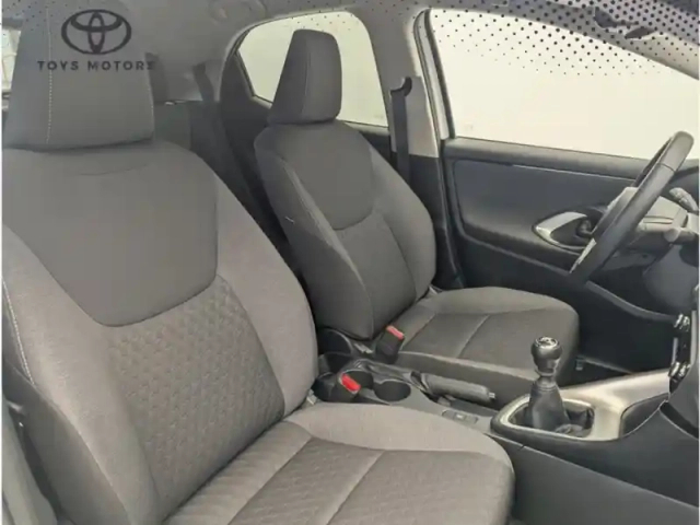 Toyota Yaris 120 vvt-i design — photo 8