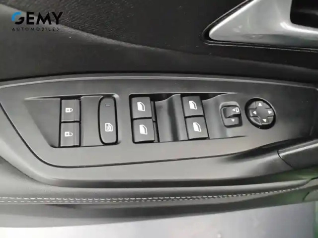 Peugeot 308 puretech 130ch s&amp;s eat8 — photo 12