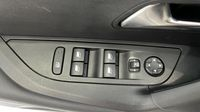 Peugeot 2008 1.2 PureTech 130ch S&S Roadtrip EAT8 — photo 18