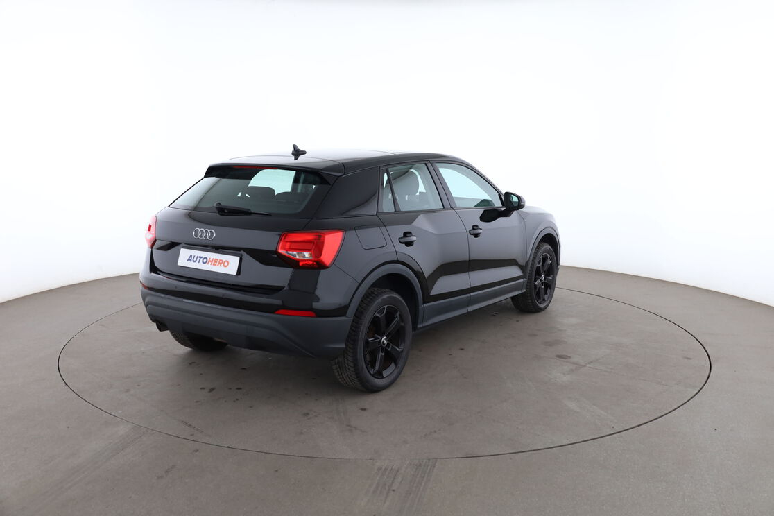 Audi Q2 30 TDI S Tronic — photo 5