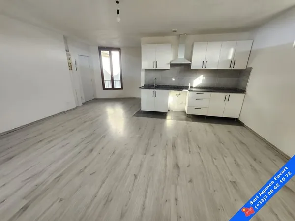 Lot de trois appartements