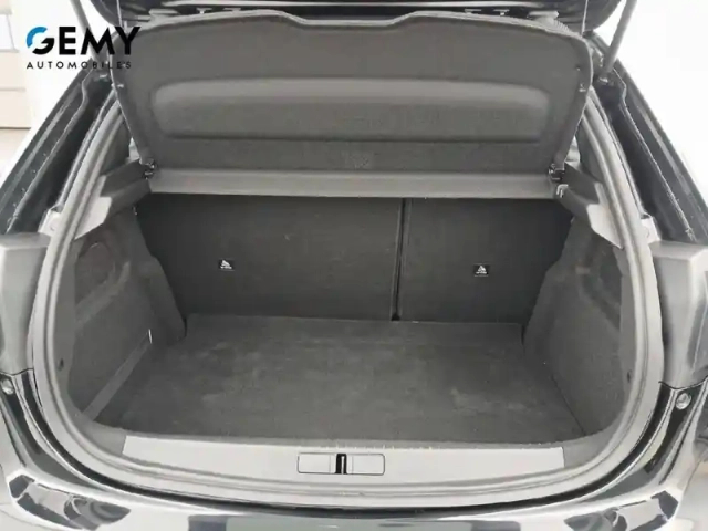 Peugeot 208 puretech 100 s&amp;s eat8 — photo 6