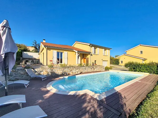 Maison 7 pièces 133 m²