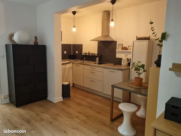 Studio T1 meublé