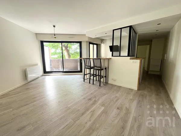 Appartement Bordeaux 2 pièce(s) 46.21 m2