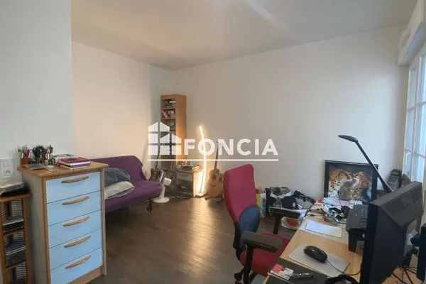 Studio 1 pièce 30 m²