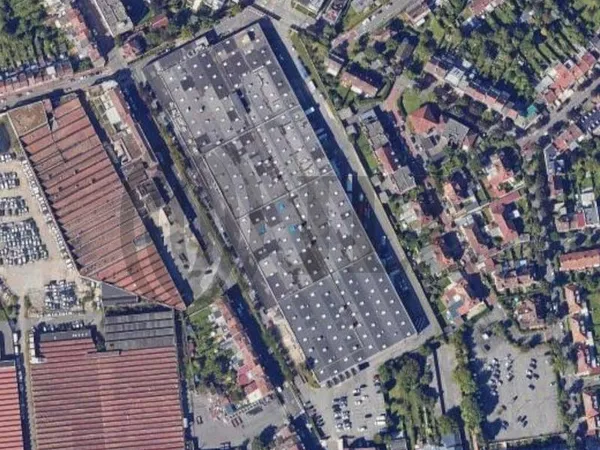 Local d'activité 5296 m²